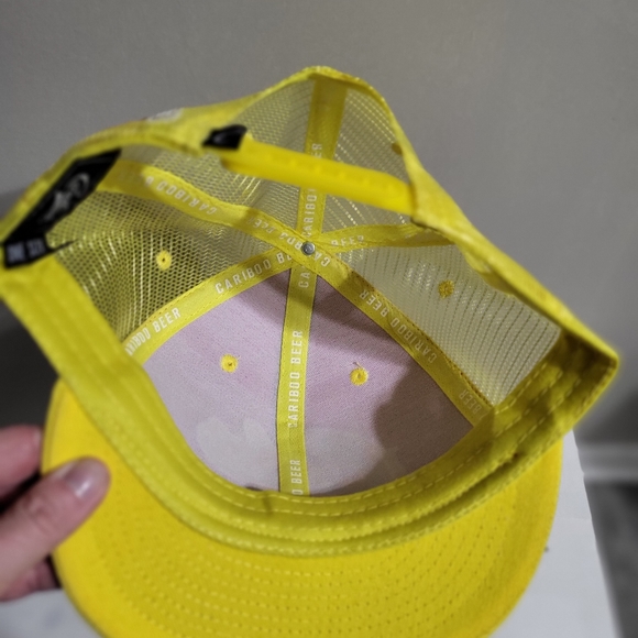 Cariboo Brewing Hat & lanyard - Picture 3 of 3